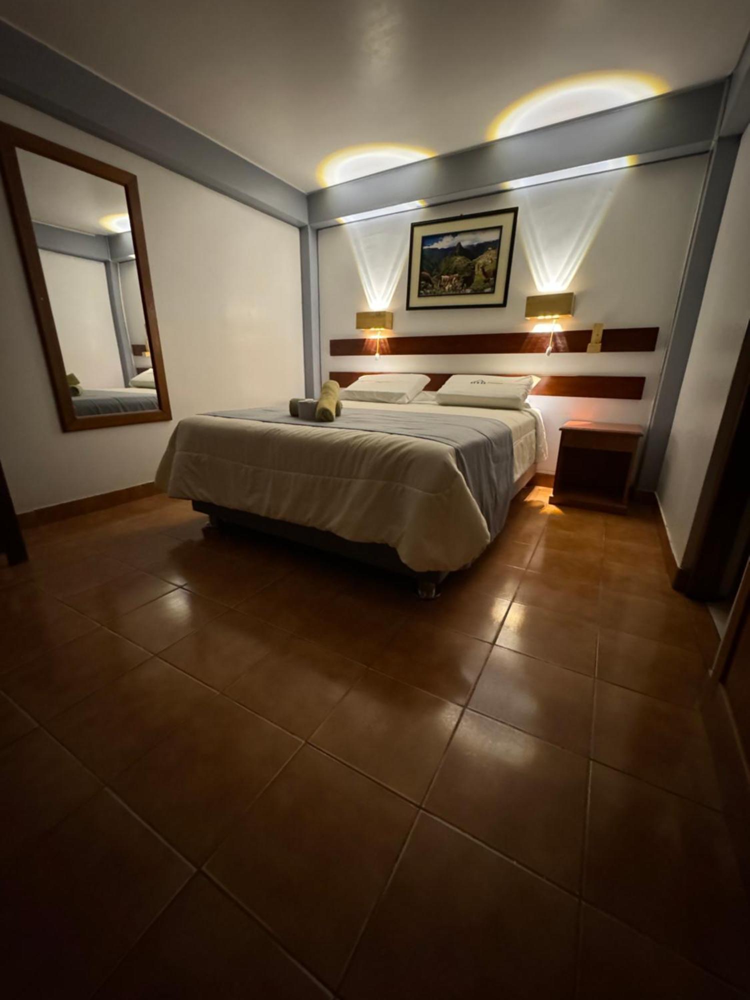 Hotel Alpamayo Guest House Huaraz  Exterior photo